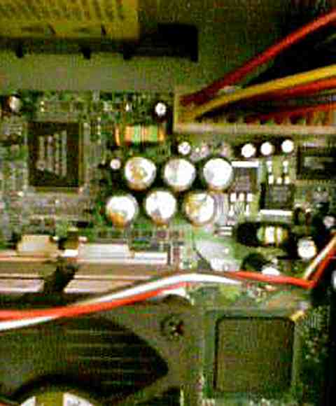 これがおもらしコンデンサだ